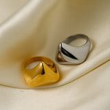 Glossy Triangle Ring