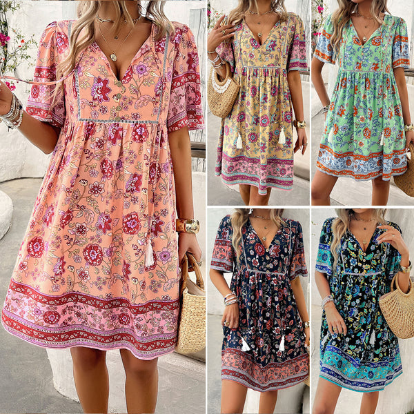 Casual Holiday Dress with Floral Print and Short Sleeves